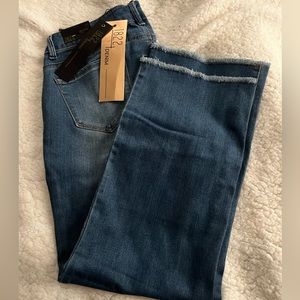 1822 straight leg jean
